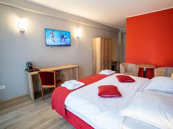 Perla Hotel 4*